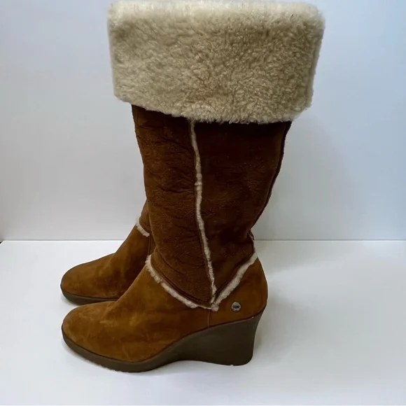 UGG Women's Sandra S/N 5449 Tan Leather Shearling Tall Wedge Boots Size 8 - Picture 5 of 16